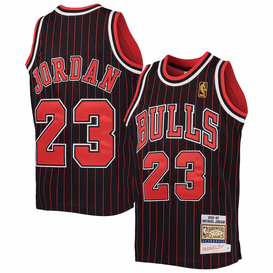 Michael Jordan Camiseta de los Hardwood Classics 1996-97 para jóvenes de los Chicago Bulls Mitchell & Ness - Negro/Rojo