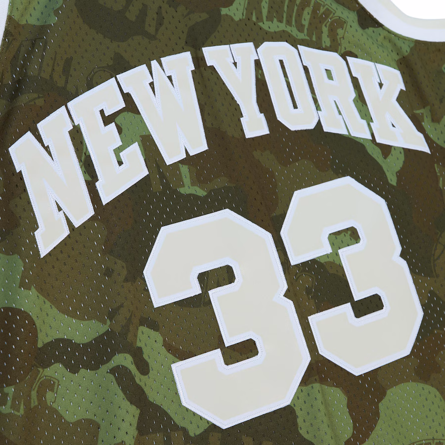 New York Knicks Patrick Ewing 1991/92 Mitchell & Ness Hardwood Classics Ghost Green Trikot